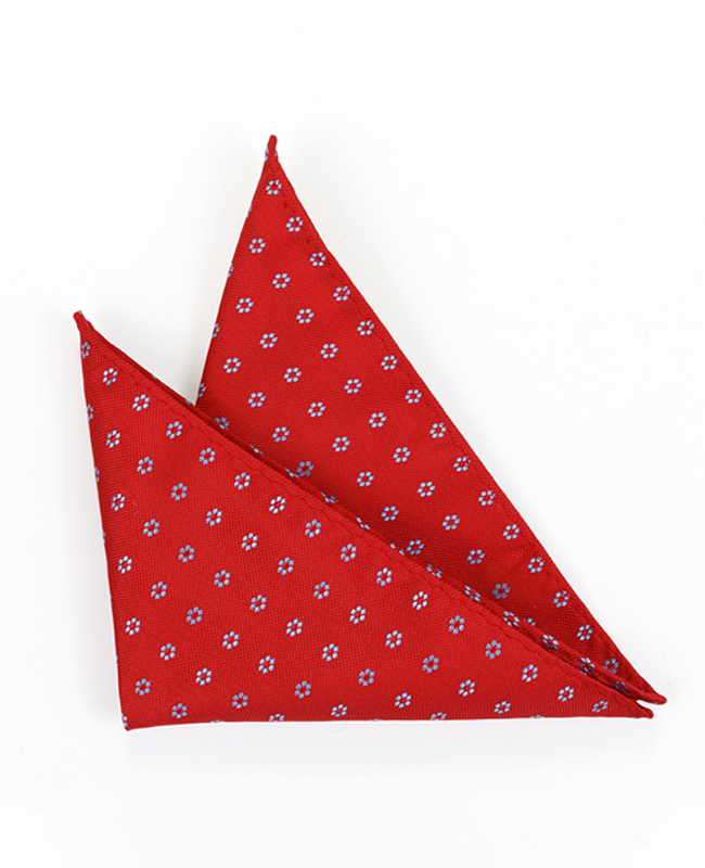 How to fold a pocket square?